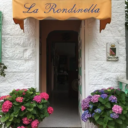 La Rondinella 2* Forio (Isola d'Ischia)